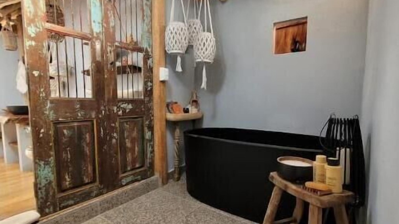 Photo of Bathroom in Mayto