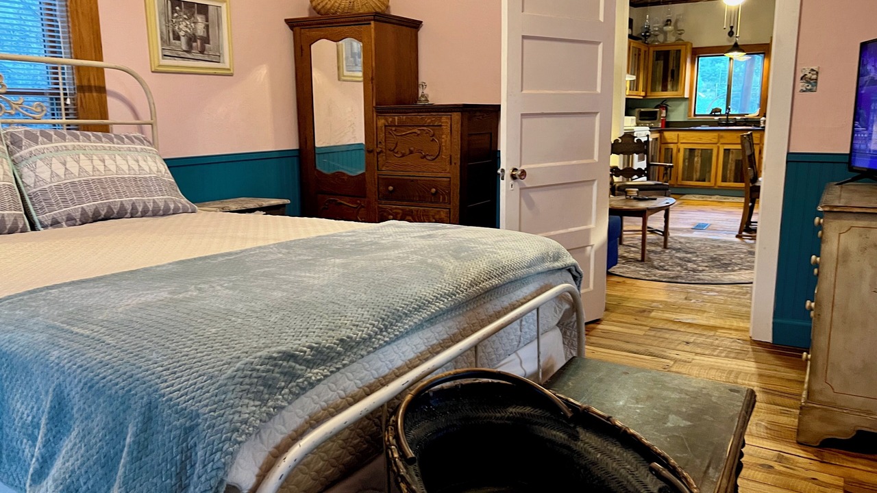 Photo of Bedroom in Bisbee