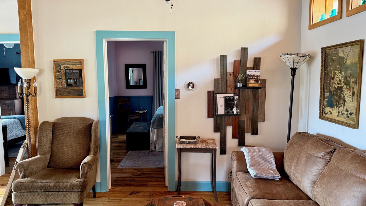 Photo of Livingroom in Bisbee