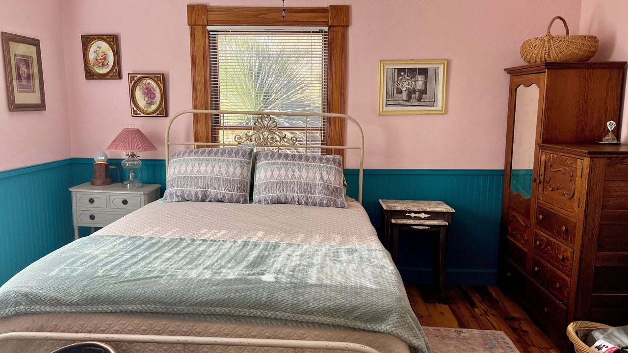 Photo of Bedroom in Bisbee