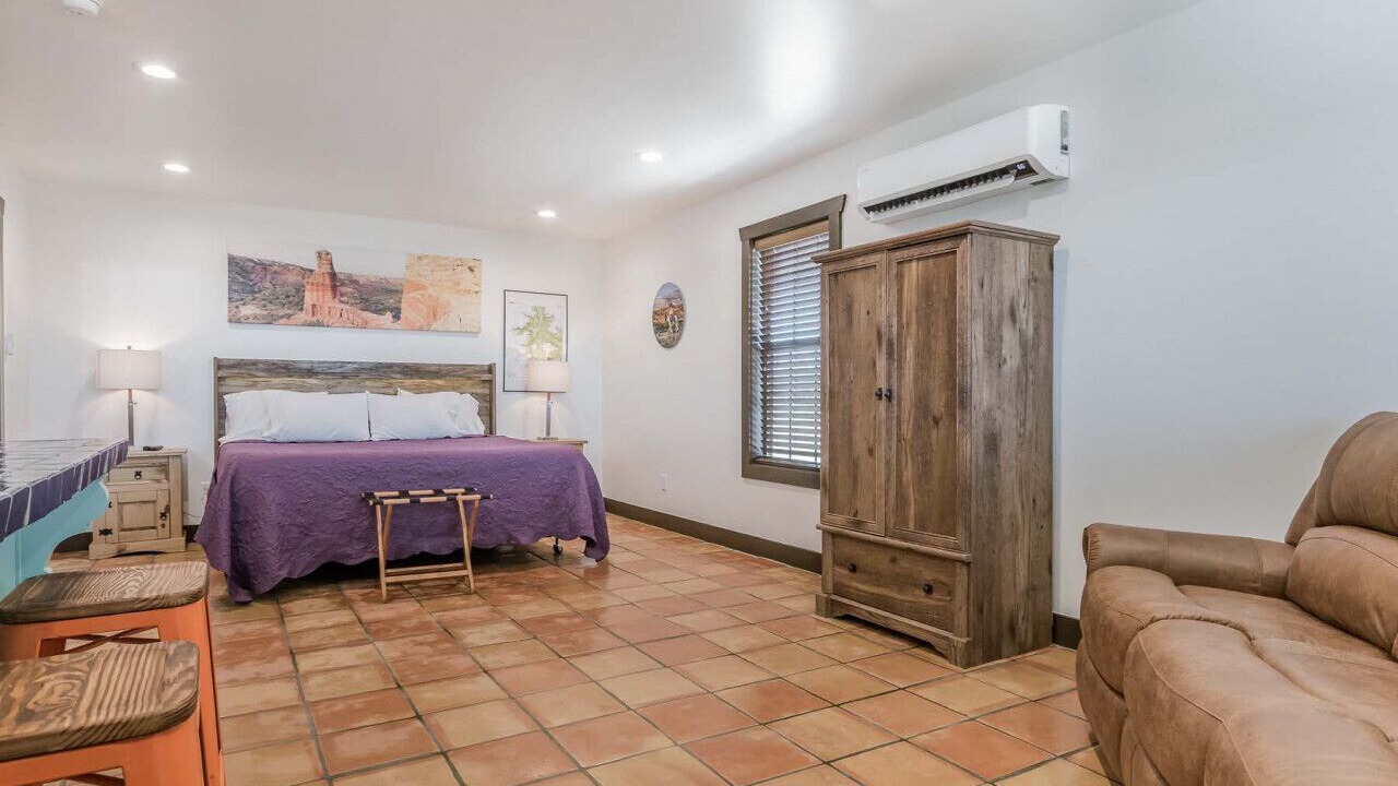 Photo of Bedroom in Canyon