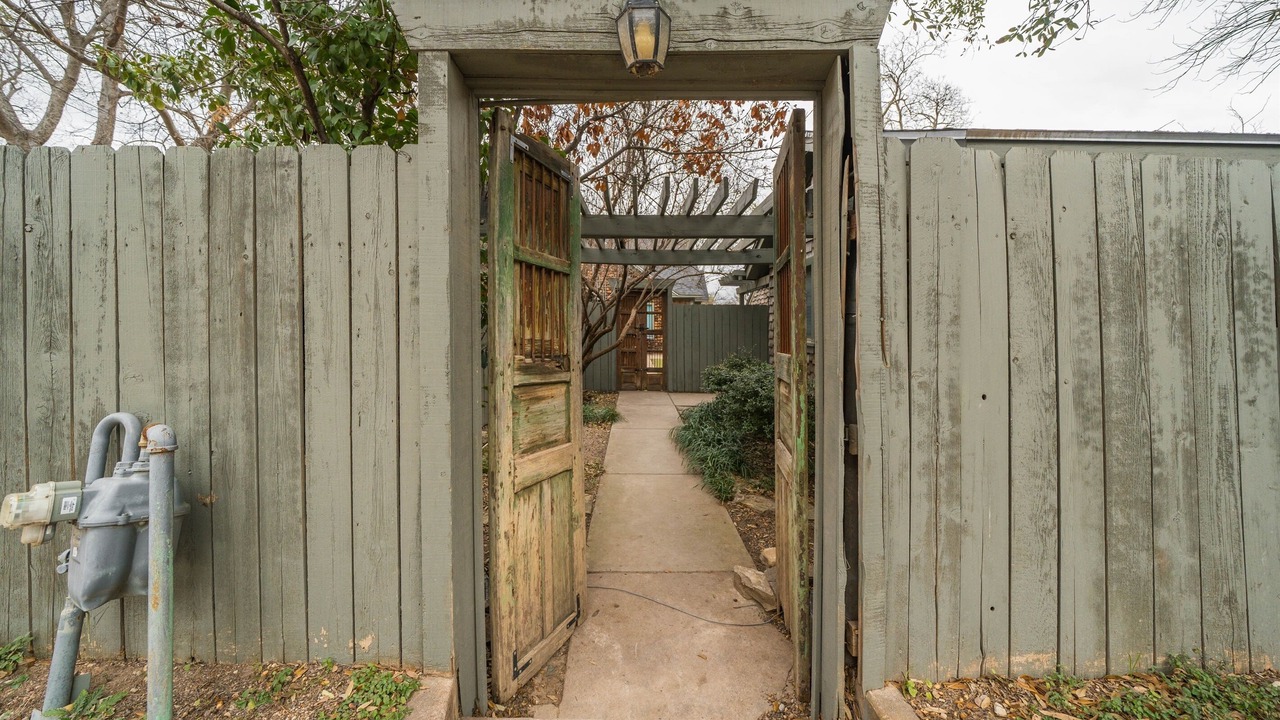 Photo of Outdoor in Sayles Blvd. Area