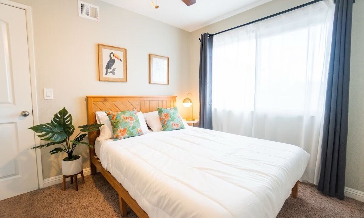 Photo of Bedroom in Rowland Heights