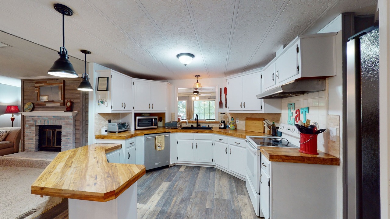 Photo of Kitchen in Gumlog