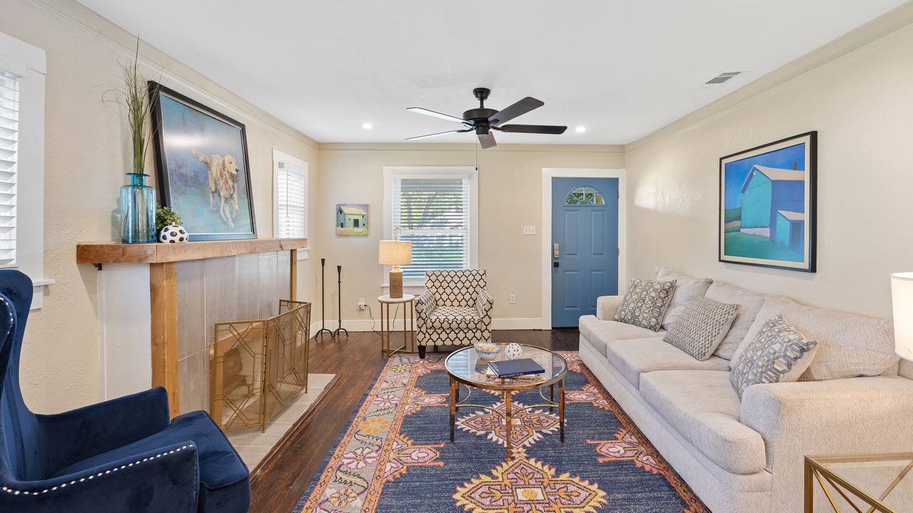 Photo of Livingroom in Fort Worth