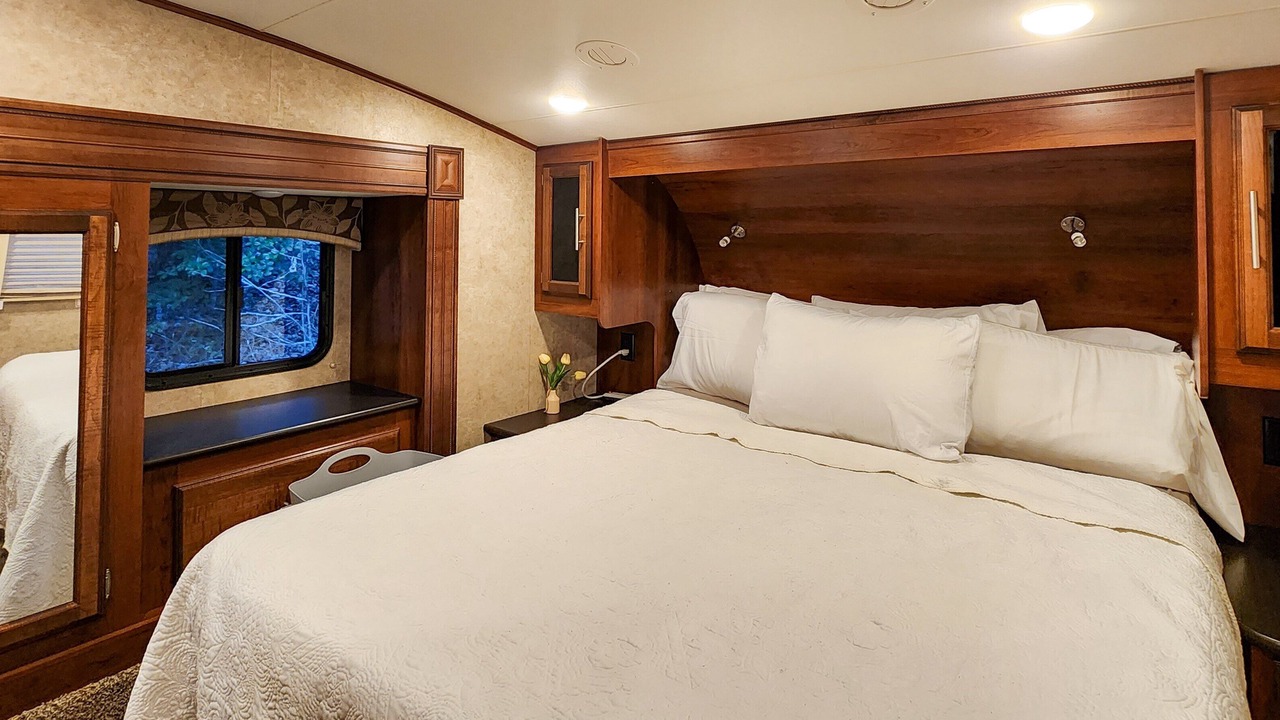 Photo of Bedroom in Ellijay