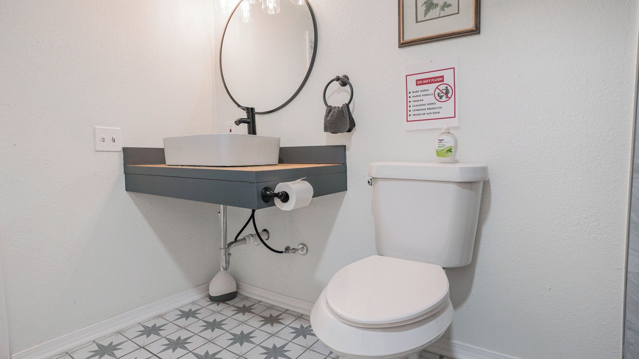 Photo of Bathroom in Central Oklahoma City
