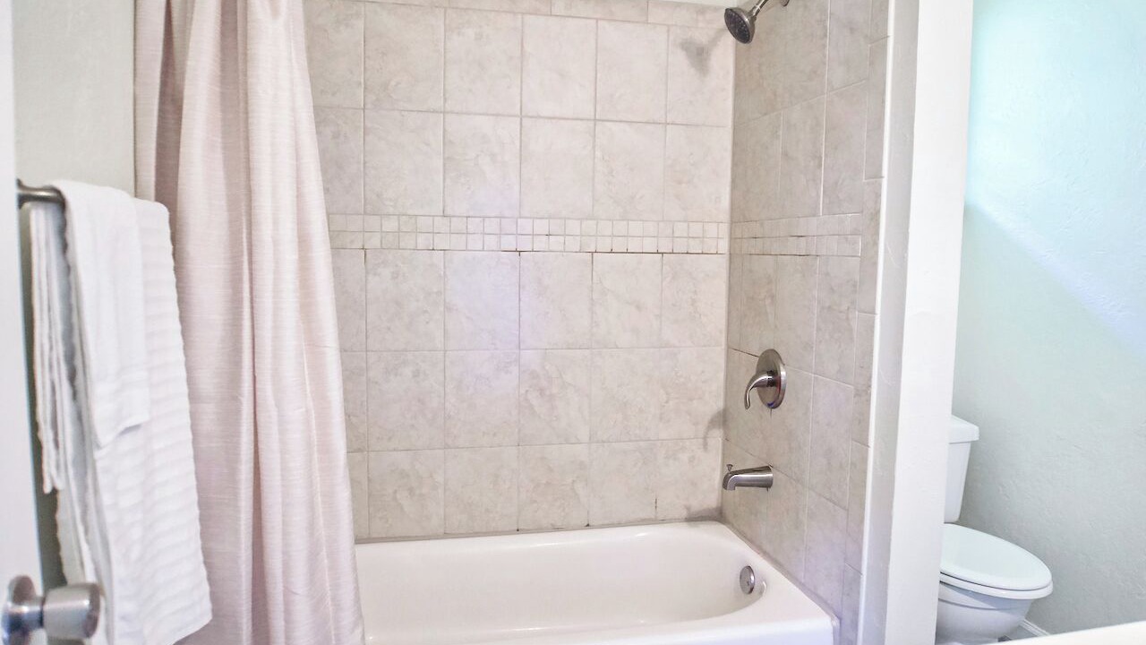 Photo of Bathroom in Central Oklahoma City