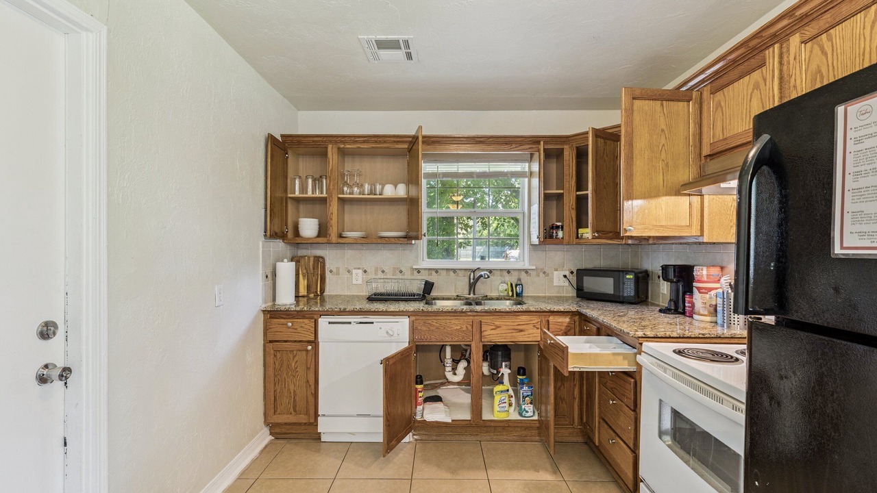 Photo of Kitchen in Central Oklahoma City