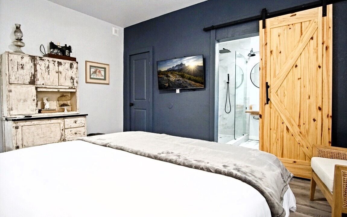Photo of Bedroom in Central Oklahoma City