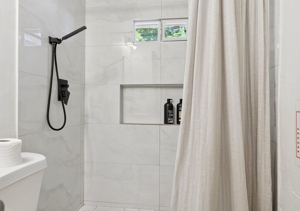 Photo of Bathroom in Central Oklahoma City