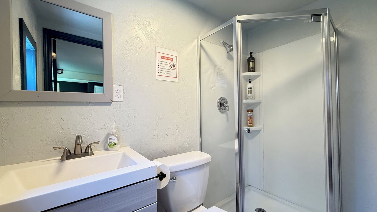 Photo of Bathroom in Central Oklahoma City