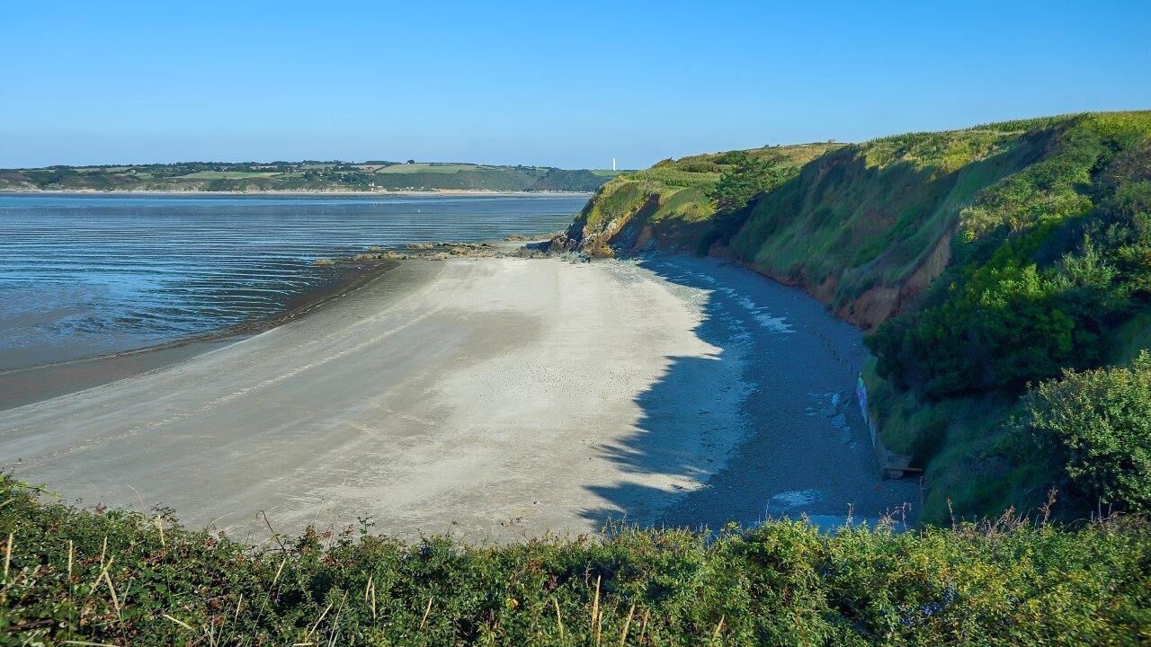 Photo of Others in Hillion