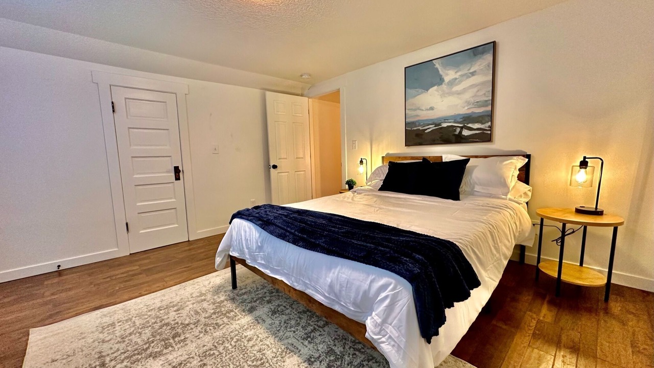 Photo of Bedroom in McLoughlin