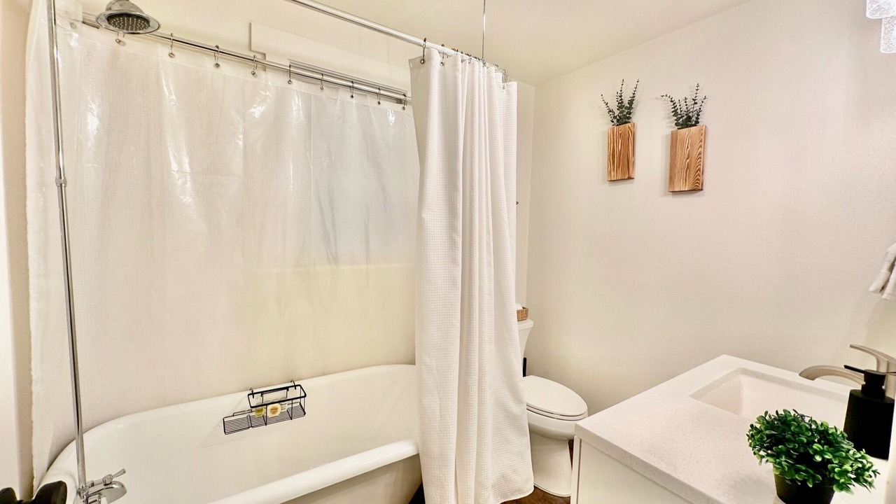 Photo of Bathroom in McLoughlin