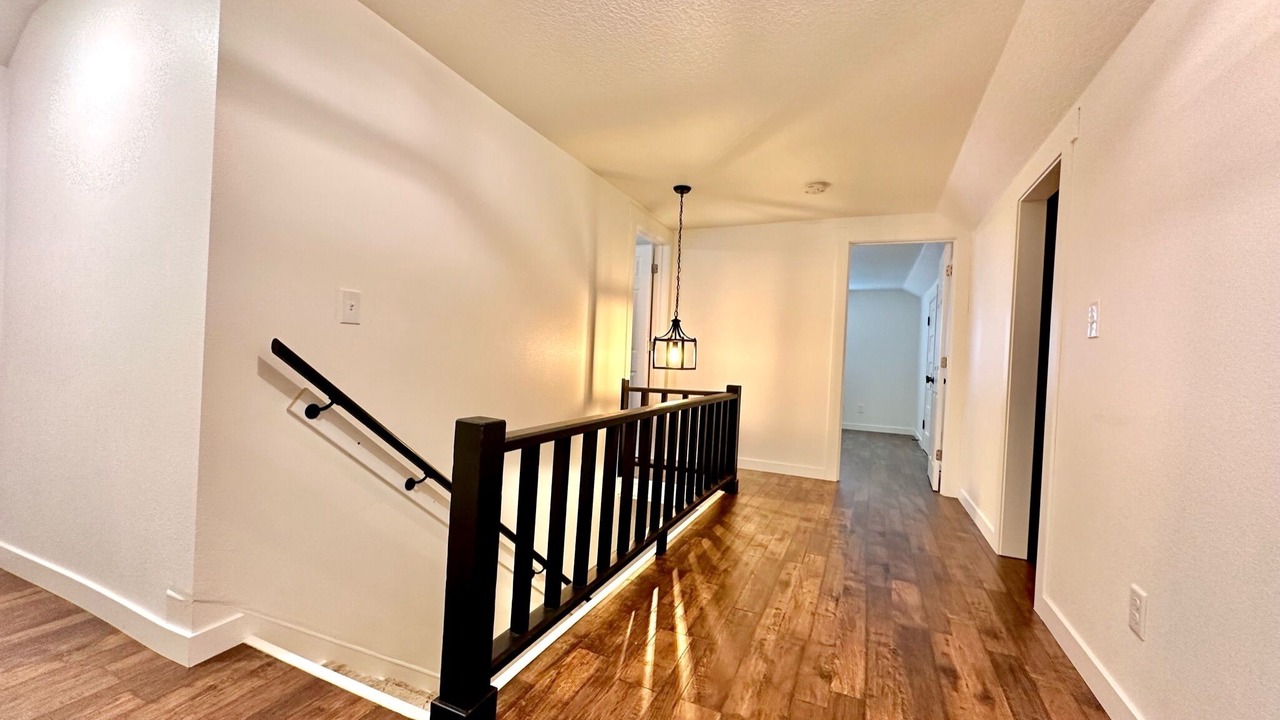 Photo of Others in McLoughlin