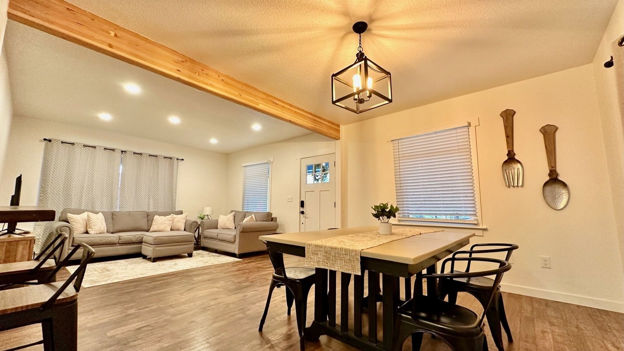 Photo of Others in McLoughlin