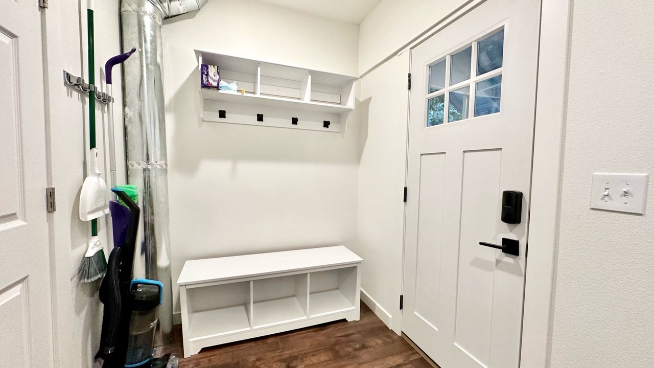 Photo of Others in McLoughlin