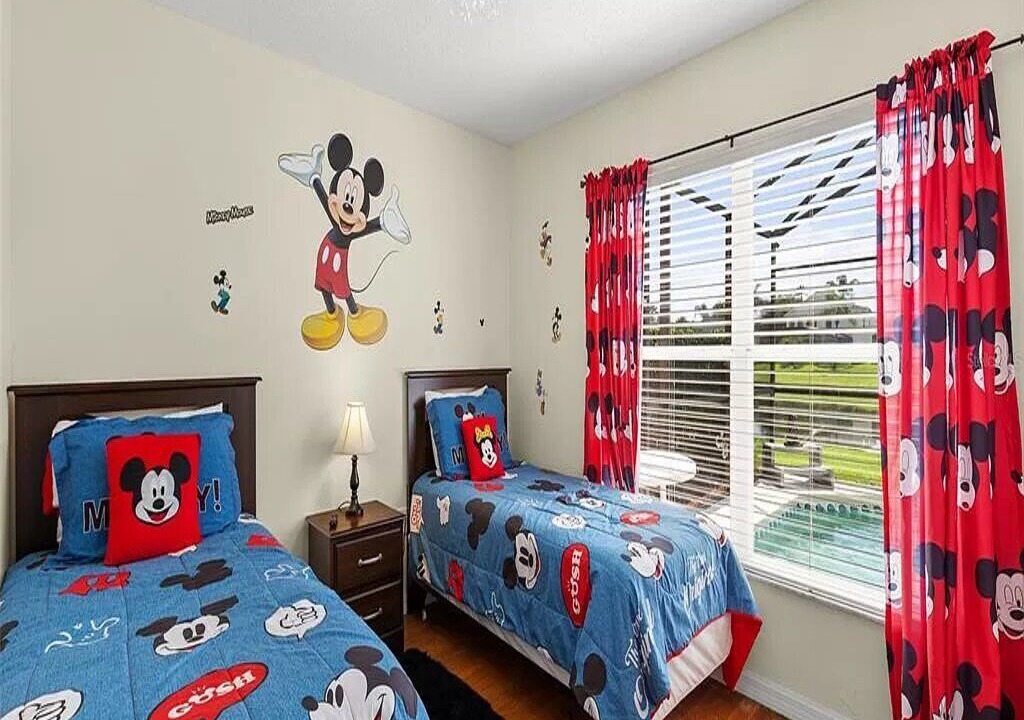 Photo of Bedroom in Lake Berkley