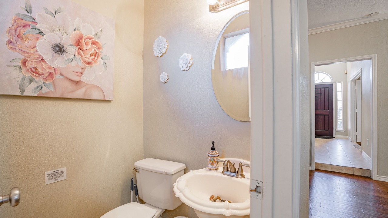 Photo of Bathroom in Allen