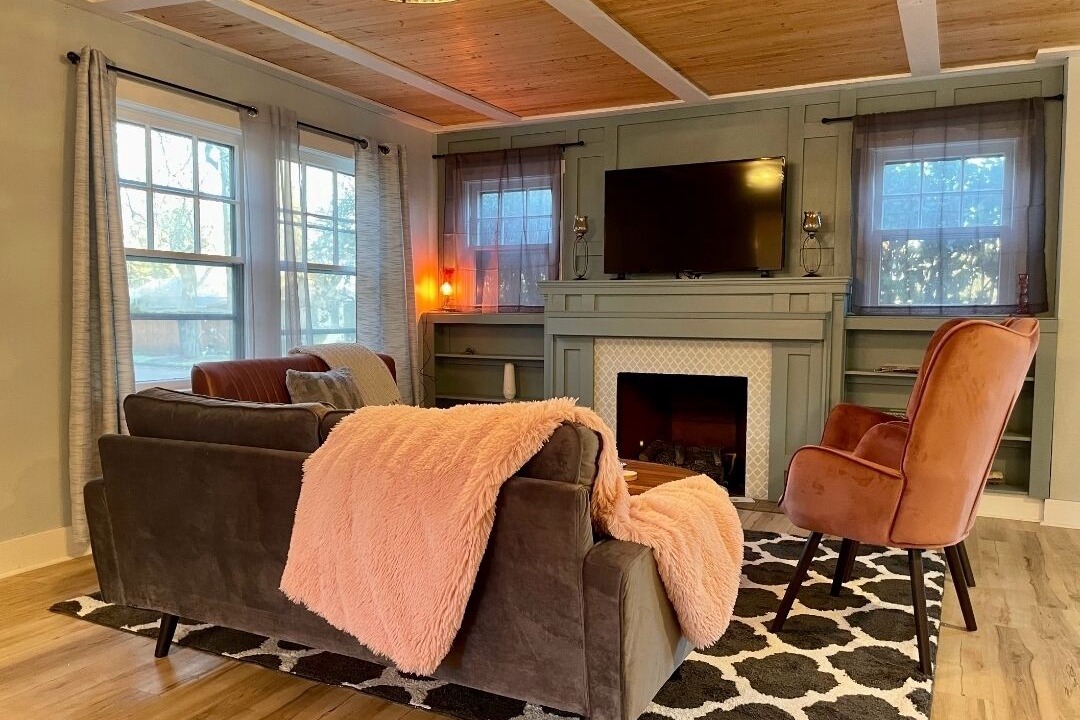 Photo of Livingroom in Southeast Salem