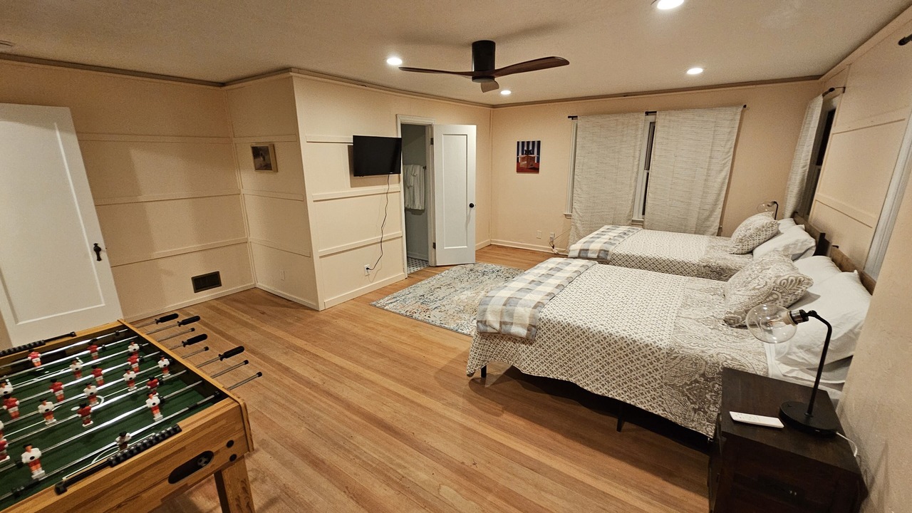 Photo of Bedroom in Southeast Salem