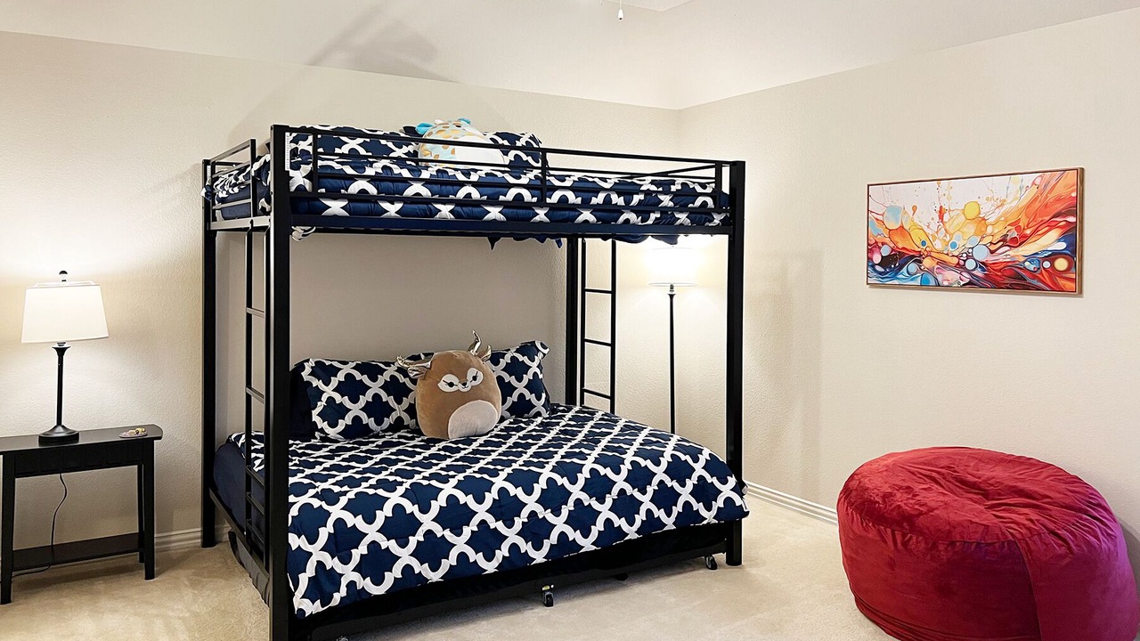 Photo of Bedroom in Allen