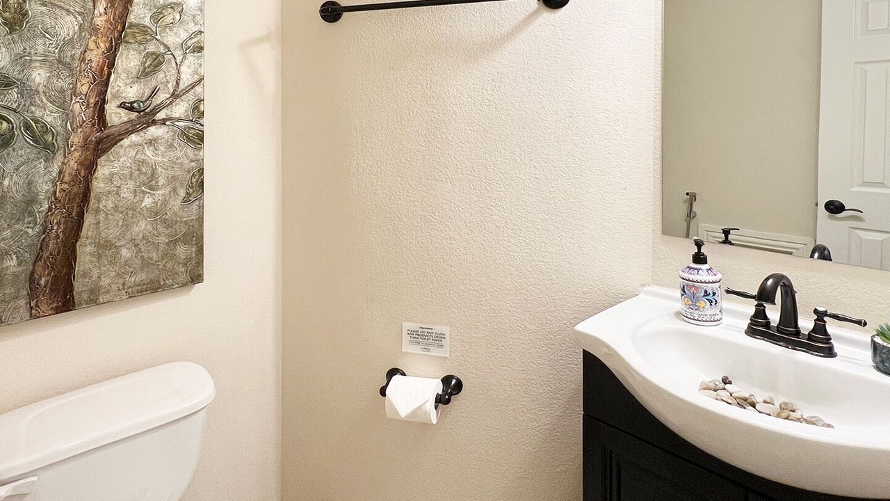 Photo of Bathroom in Allen