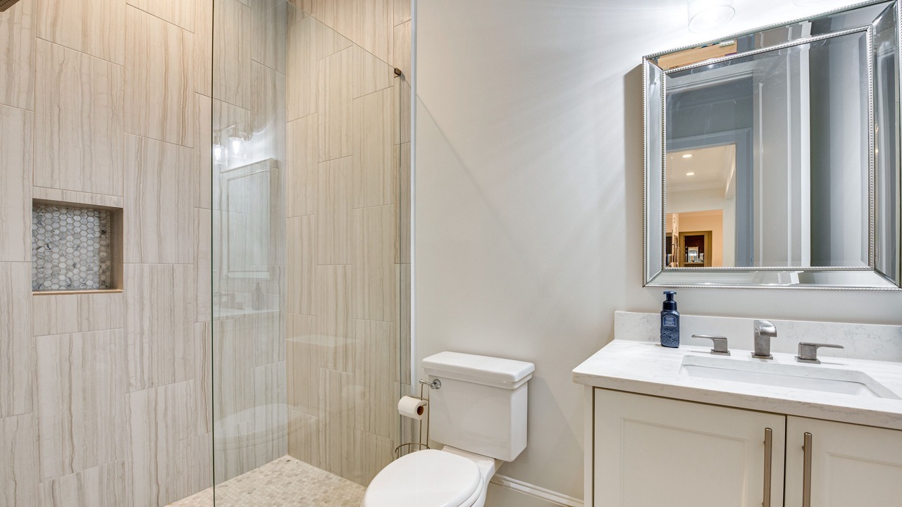 Photo of Bathroom in Suwanee