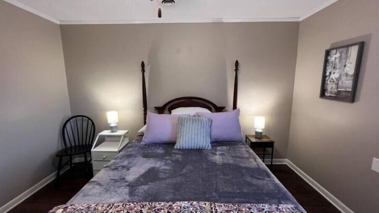 Photo of Bedroom in Horse Cave