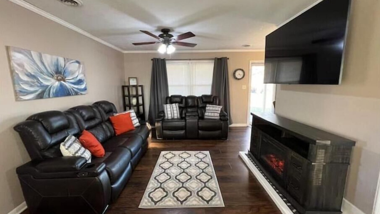 Photo of Livingroom in Horse Cave