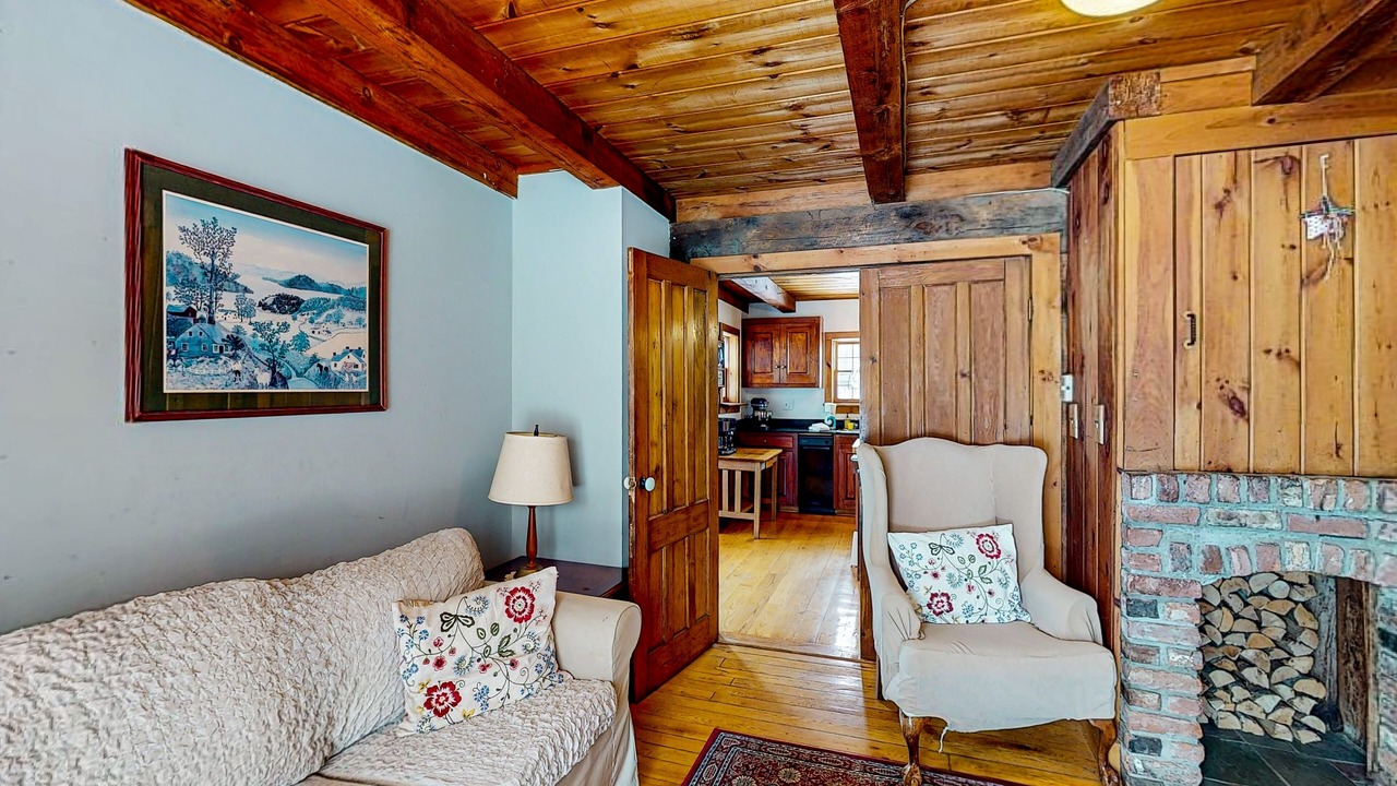 Photo of Livingroom in Chestertown