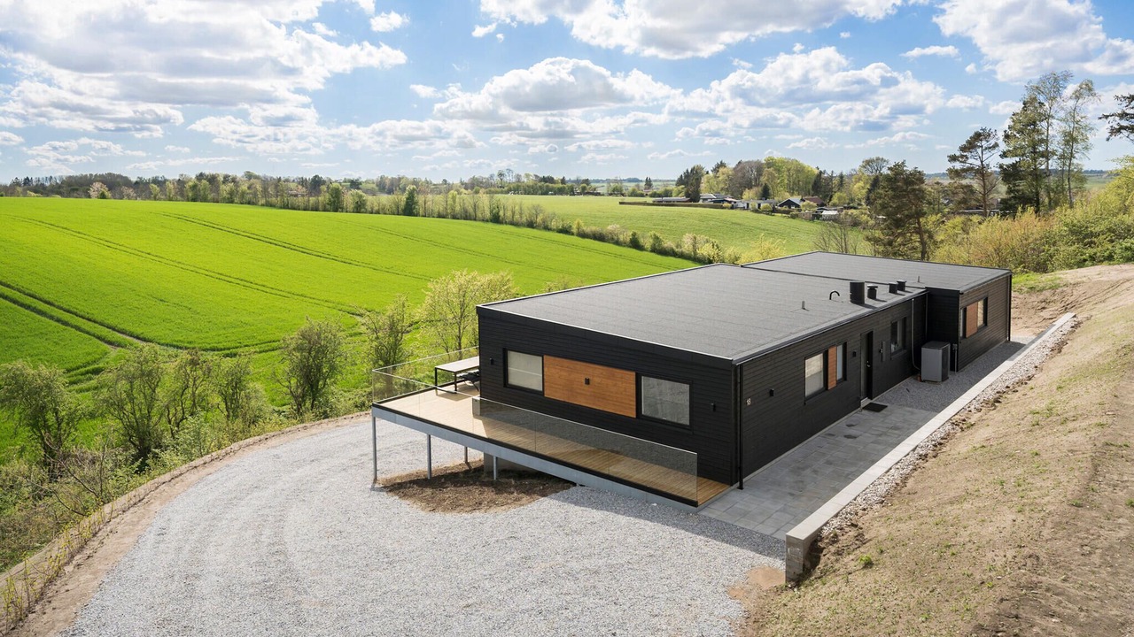 Photo of Others in Hjarbæk