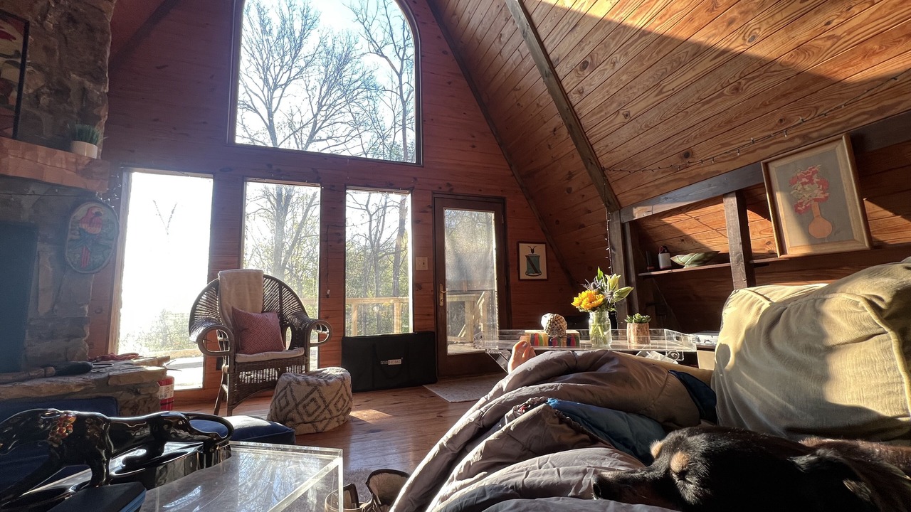 Photo of Livingroom in Whites Creek