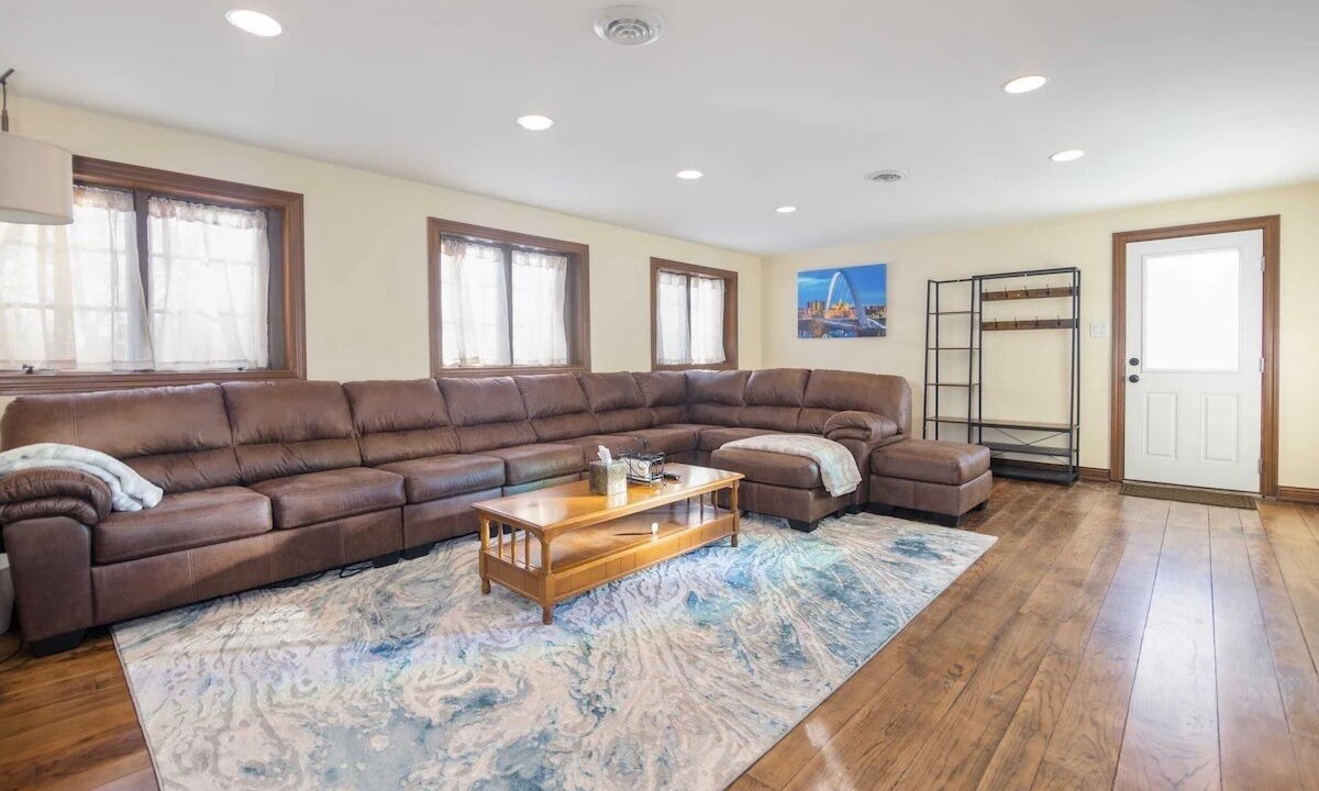 Photo of Bedroom in Des Moines