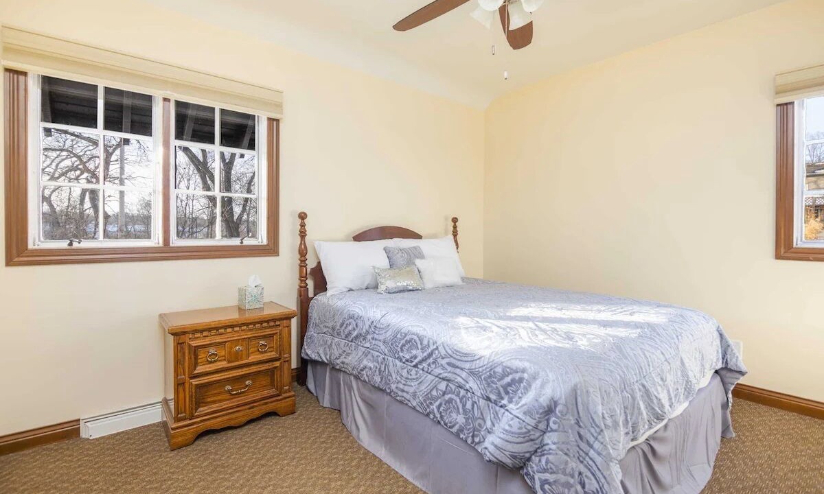 Photo of Others in Des Moines