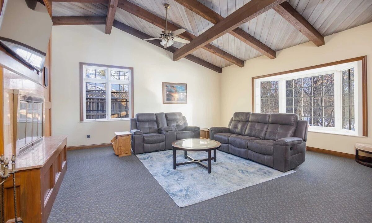 Photo of Bedroom in Des Moines