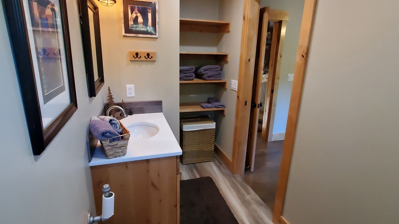 Photo of Bathroom in Leavenworth