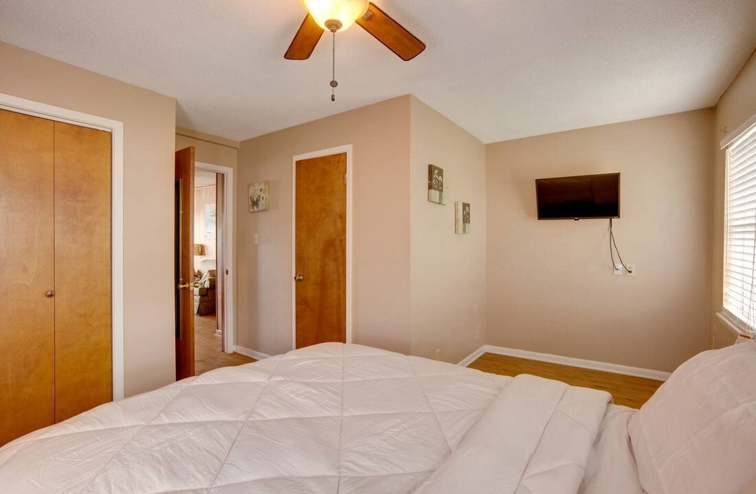 Photo of Bedroom in Onalaska