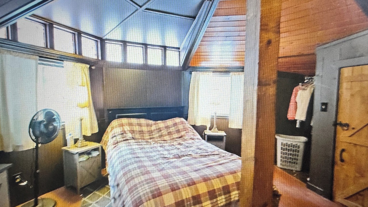 Photo of Bedroom in Canaan