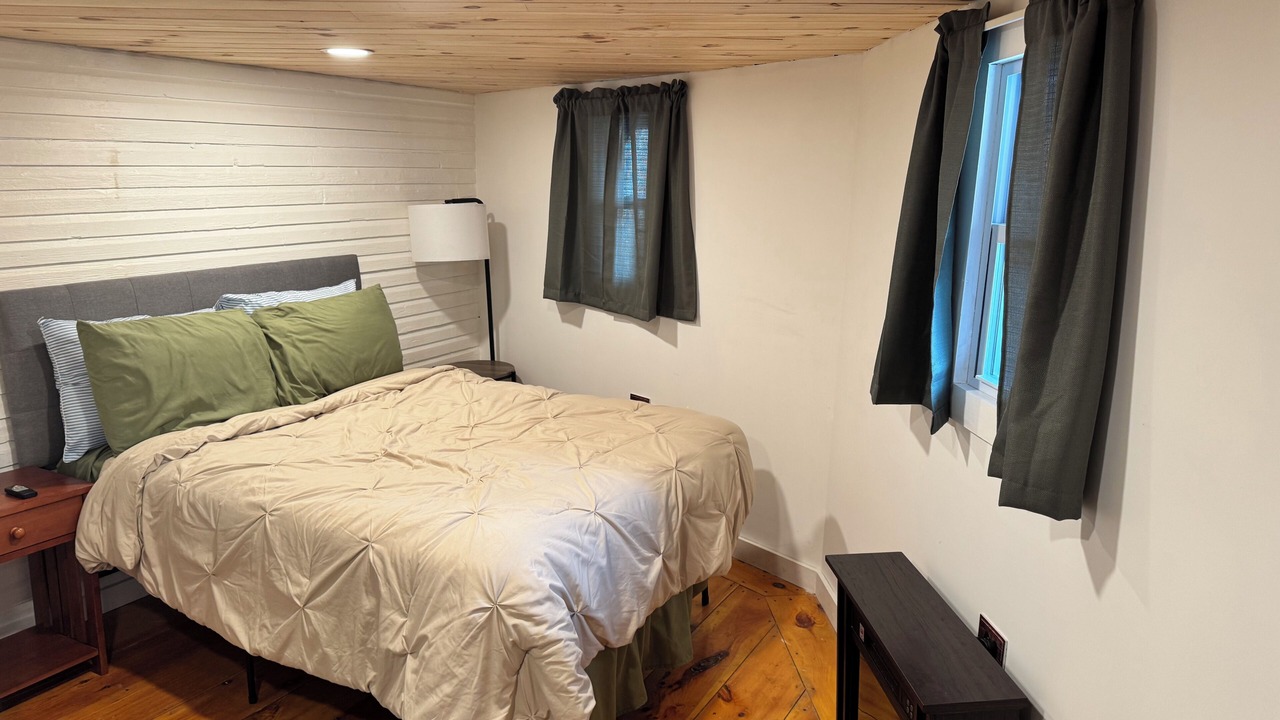 Photo of Bedroom in Canaan