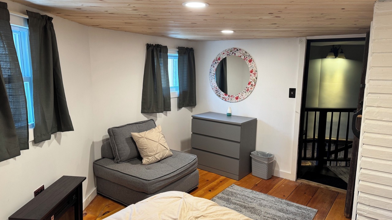 Photo of Bedroom in Canaan