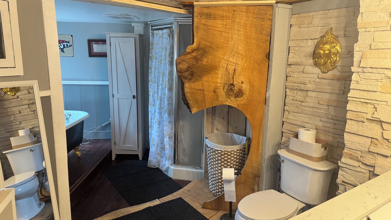Photo of Bathroom in Canaan