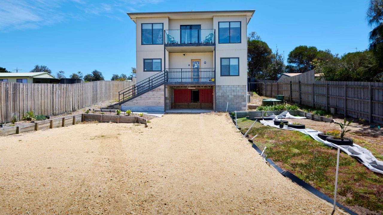 Photo of Others in Paradise Beach