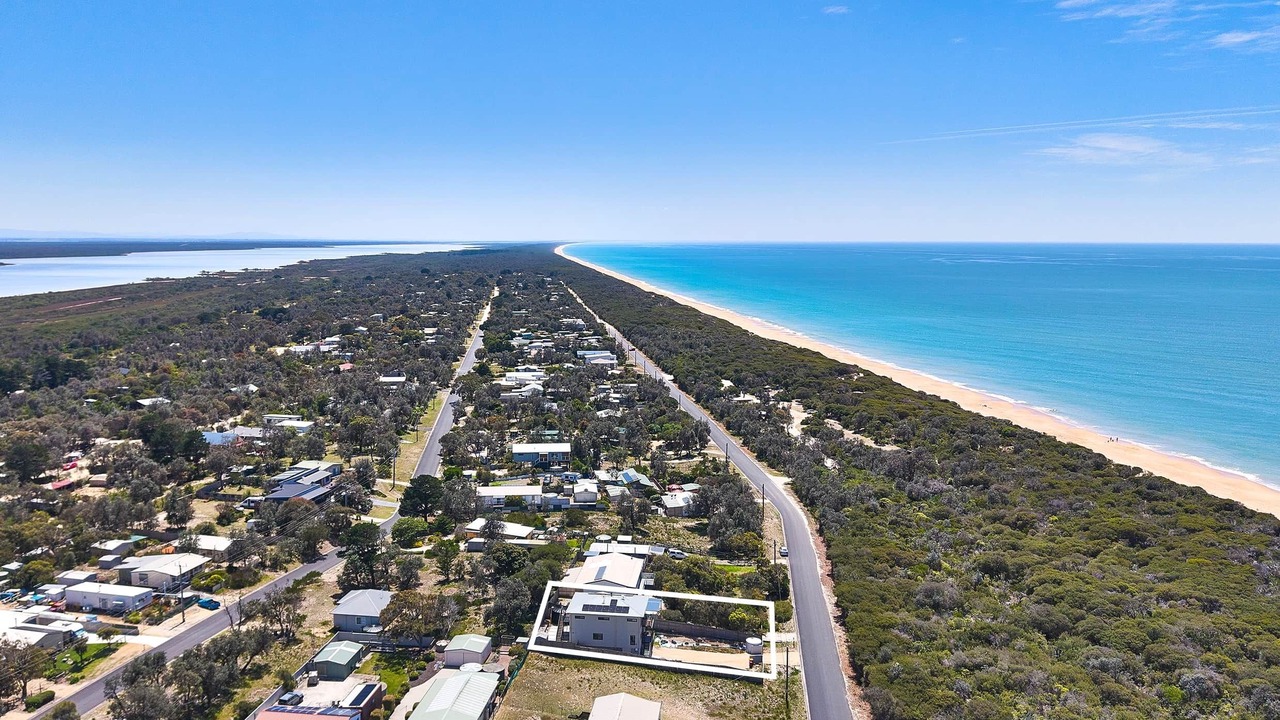 Photo of Outdoor in Paradise Beach