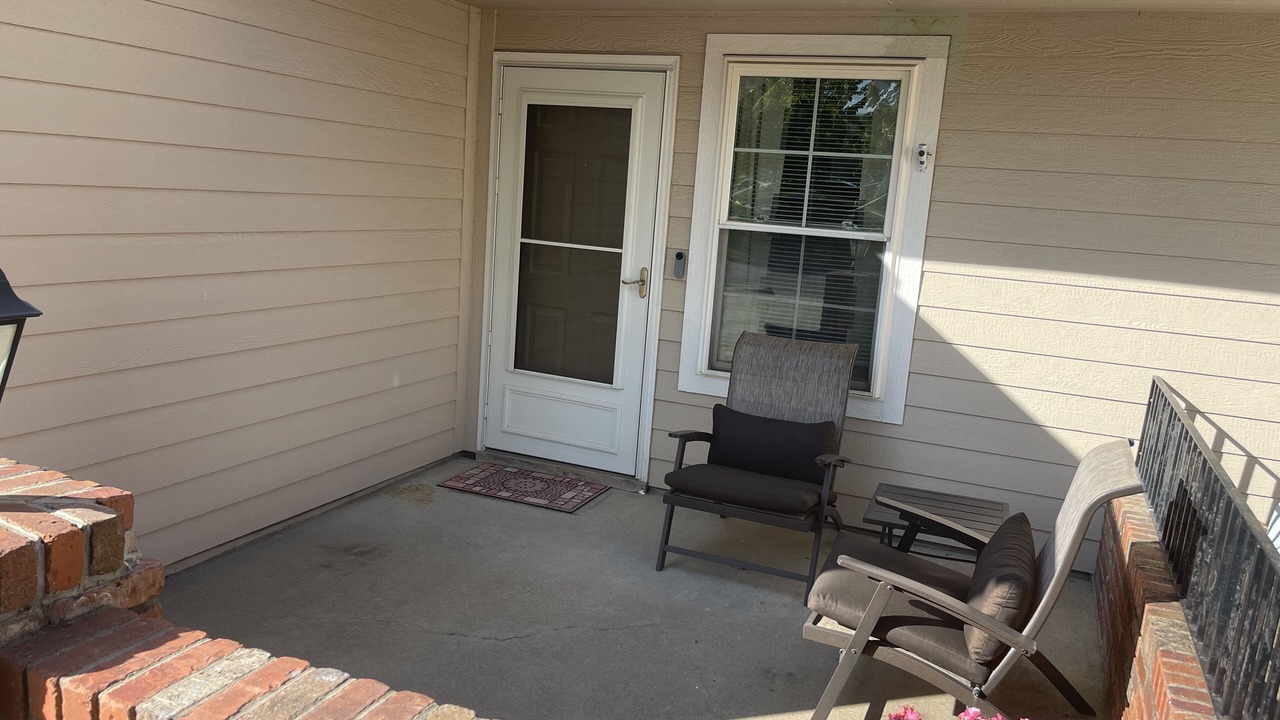 Photo of Patio Balcony in Lawrence