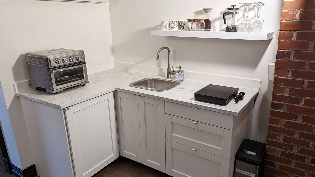 Photo of Kitchen in Canning