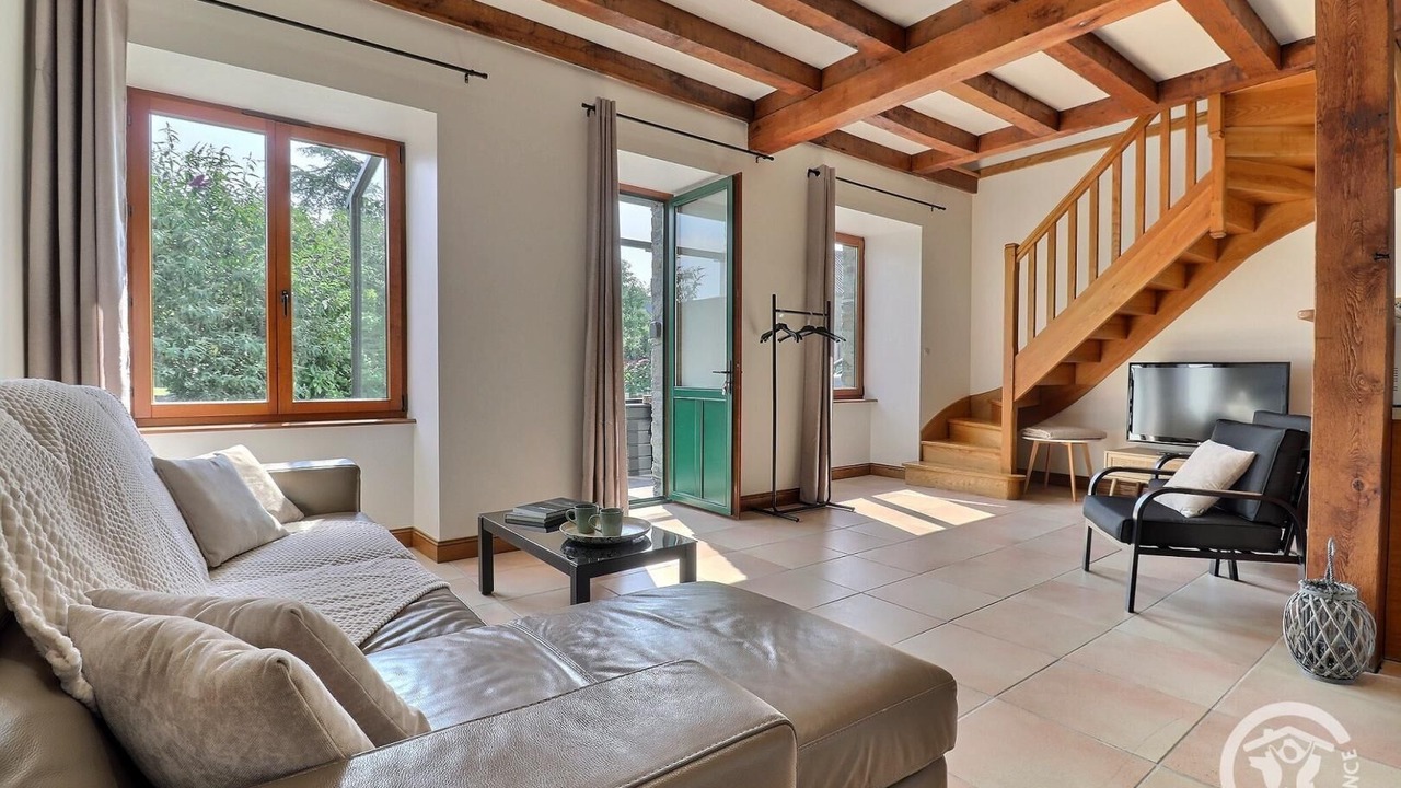 Photo of Livingroom in Roz-Landrieux