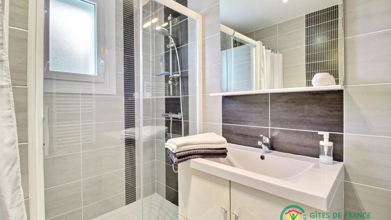 Photo of Bathroom in Montertelot