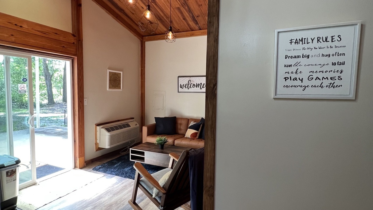 Photo of Livingroom in Live Oak